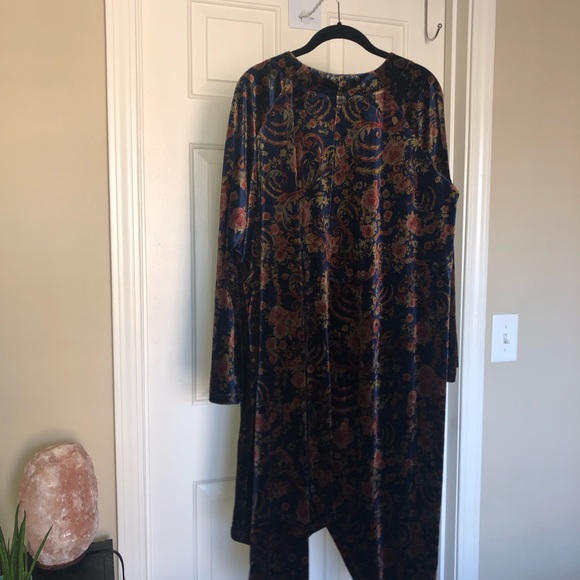 Navy Blue Velvet Floral Boho Kimono Cardigan - Picture 5 of 5